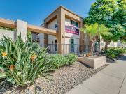 2 BR, 1 BA Apartment 535 Woodlawn Ave Unit 528 N, Chula...