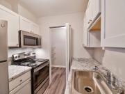 2 BR, 1 BA Apartment 6600 North Sidney Place Unit 736...