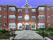 2 BR, 1 BA Apartment 701 North Wayne Street Unit 202,...