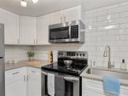 2 BR, 1 BA Apartment 7102 North 43rd Avenue Unit 321,...