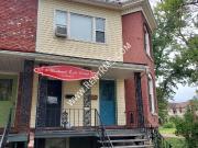 2 BR, 1 BA Apartment 929 SW Huntoon St, Topeka, KS 66604