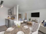 2 Br, 1 bath, Apartment 195 North Jackson Street