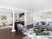 2 Br, 1 bath, Apartment 5300 E Asbury Avenue