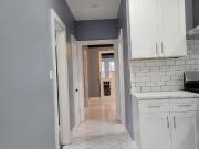 2 Br, 1 bath, Apartment 5648 S Albany Ave