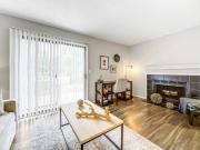 2 Br, 1 bath, Apartment 5800 Tattersall Dr