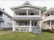 2 Br, 1 bath, Condo 10310 Adelaide Ave