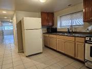2 Br, 1 bath, Condo 2308 N Meade Ave