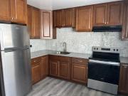 2 Br, 1 bath, Condo 3608 Midvale Ave