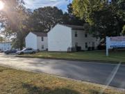 2 Br, 1 bath, Condo 4612 Albert Court