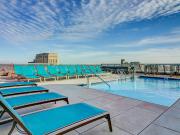 2 BR, 2 BA Apartment 1125 Grand Ave Unit 0902, Kansas...