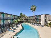 2 BR, 2 BA Apartment 1645 East Thomas Road Unit 1161,...