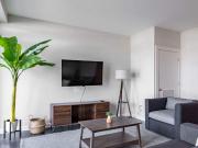 2 BR, 2 BA Apartment 1655 Peachtree St NE, Atlanta, GA 30309