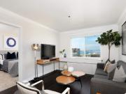 2 BR, 2 BA Apartment 2040 Columbia St, San Diego, CA 92101