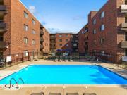 2 BR, 2 BA Apartment 3662 Ingersoll Avenue Unit 307, Des...
