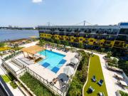 2 BR, 2 BA Apartment 501 North Christopher Columbus...