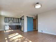 2 BR, 2 BA Apartment 6810 Roosevelt Way NE, Seattle, WA...