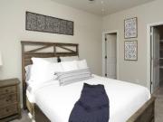 2 Br, 2 bath, Apartment 1414 Kingsman Dr