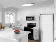 2 Br, 2 bath, Apartment 2220 W Mission Ln