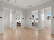 2 Br, 2 bath, Apartment 6201 Oakland Ave NE