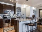 2 Br, 2 bath, Apartment 680 Executive Drive