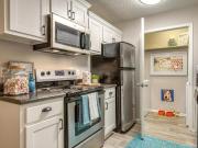 2 Br, 2 bath, Apartment 7927 St Ives Rd