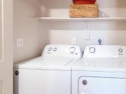 2 Br, 2 bath, Apartment 900 N Rural Rd