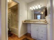 2 Br, 2 bath, Townhouse/Brownstone/RowHouse 2029 Bedford St