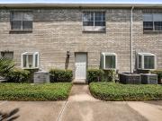 2 BR, 3 BA Apartment 7617 Cambridge Street, Houston, TX...