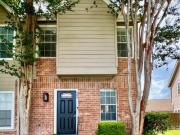 2 Br, 3 bath, Townhouse/Brownstone/RowHouse 22 Cross Canyon