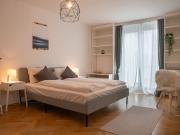 2 BR City Apartment in Neubau, 6min to city center