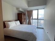 2 BR FOR SALE IN BGC UPTOWN PARKSUITES