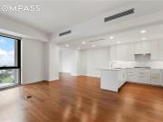 2 Canal Street, Unit 2004 New Orleans, LA