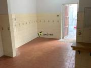 2 Casas Aconchegantes em Terreno Amplo de 7,5x44m na...