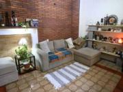 2 casas de 3 ambientes sobre lote propio en temperley