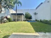 2 Casas en Venta en colonia Flores Magón frente a...