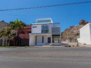 2 CASAS EN VENTA EN SECTOR BAHIA, SAN CARLOS