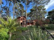 2 CASAS EN VENTA EXCElENTE UBICACION EN MAR AZUL