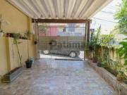 2 casas térreas ao lado do portão 3 da USP