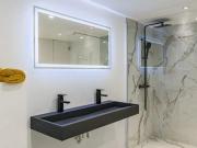 2 chambres, Grasse Provence Alpes Côte d'Azur 06130...