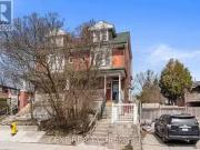 2 Dewson Street, Toronto, ON, M6G 1E1 house for sale Listin.