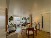 2 dormitorios – Iluminación natural – Cochera y depósito