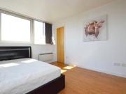 2 Double Bedroom Apartment E14