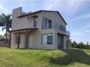 2 duplex con vista al rio sobre amplio terreno! A metros...