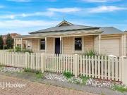 2 Elder Circuit, Mawson Lakes, SA 5095