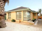 2 Esta Street, Melton, VIC 3337