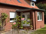 2 Fam Wohnhaus, 220qm WF, teilvermietet