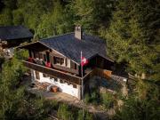 2 Familienhaus «Chalet Chez Teddy» in Lenk im Simmental