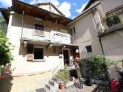 2 Familienhaus mit schönem Aussenbereich /...