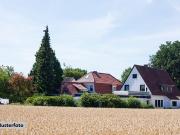 2 Familienhaus nebst Garage