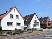 2 Familienhaus nebst Terrasse, Garten und Garage